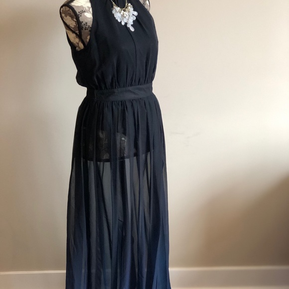 Black body suit with sheer overlay! - Picture 5 of 6